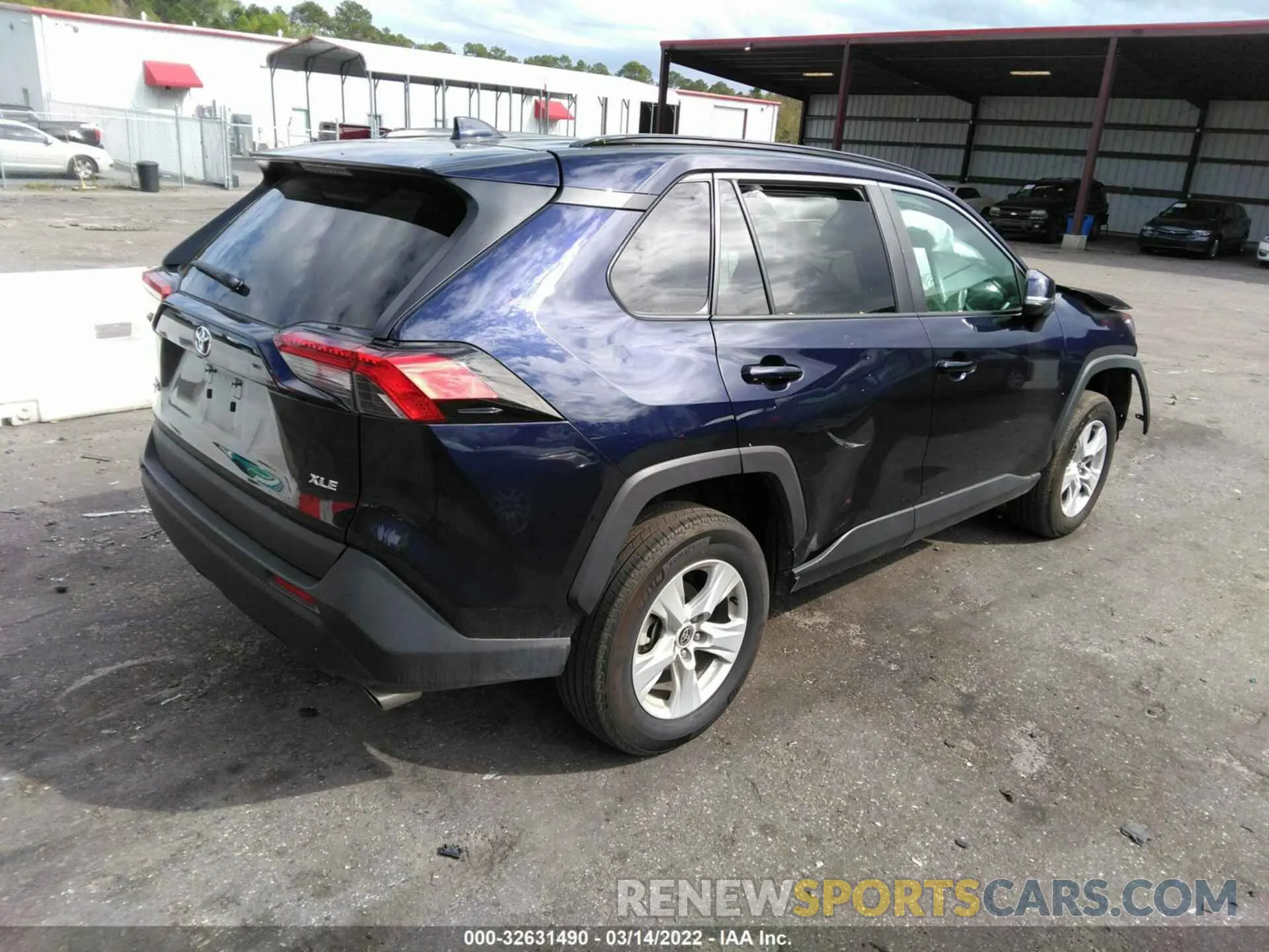 4 Photograph of a damaged car 2T3W1RFV5MW161797 TOYOTA RAV4 2021