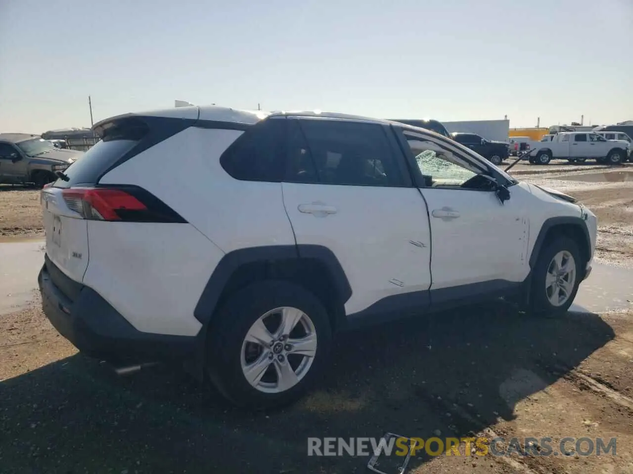 3 Photograph of a damaged car 2T3W1RFV6MC093446 TOYOTA RAV4 2021
