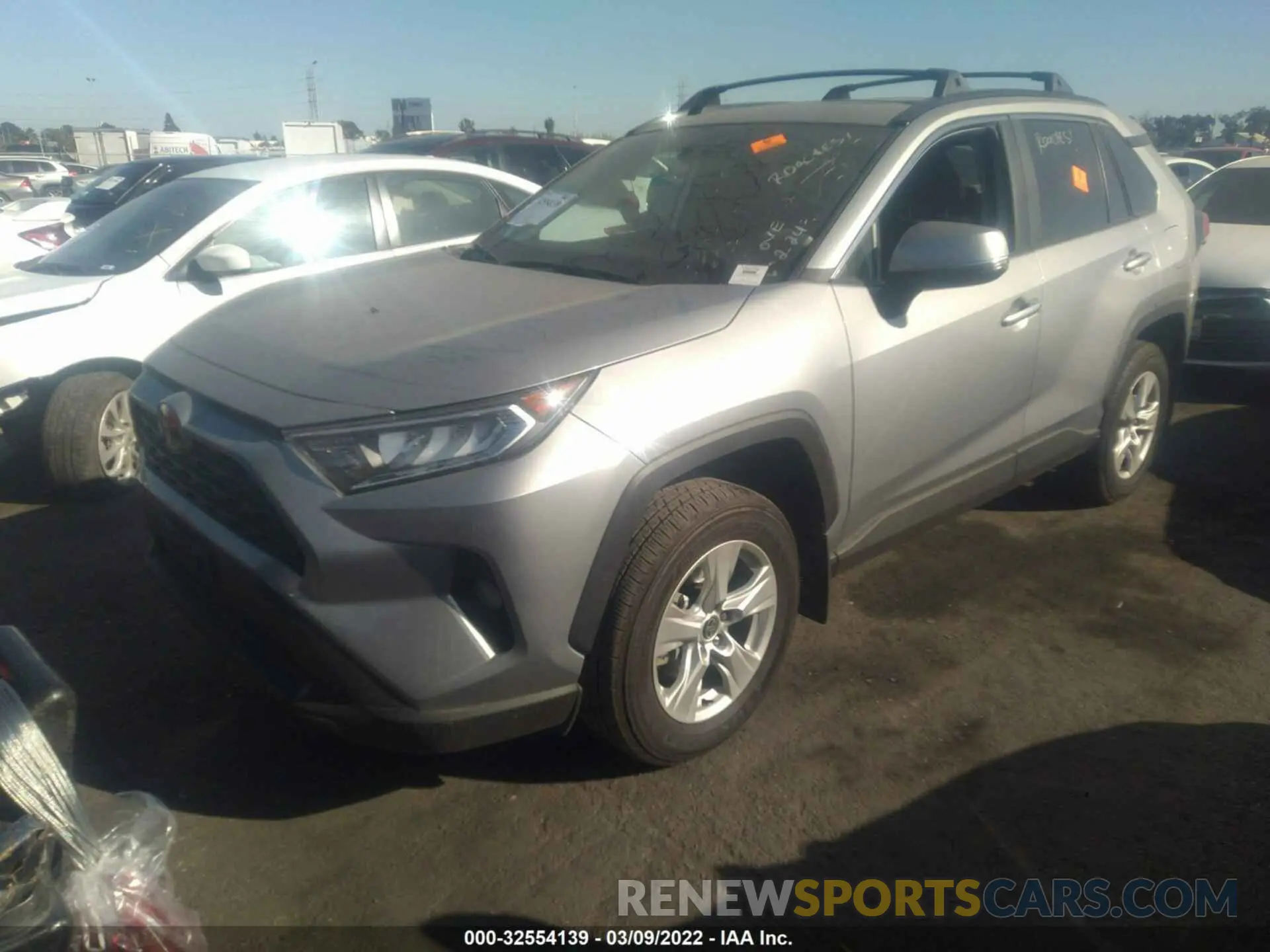2 Фотография поврежденного автомобиля 2T3W1RFV6MC120046 TOYOTA RAV4 2021