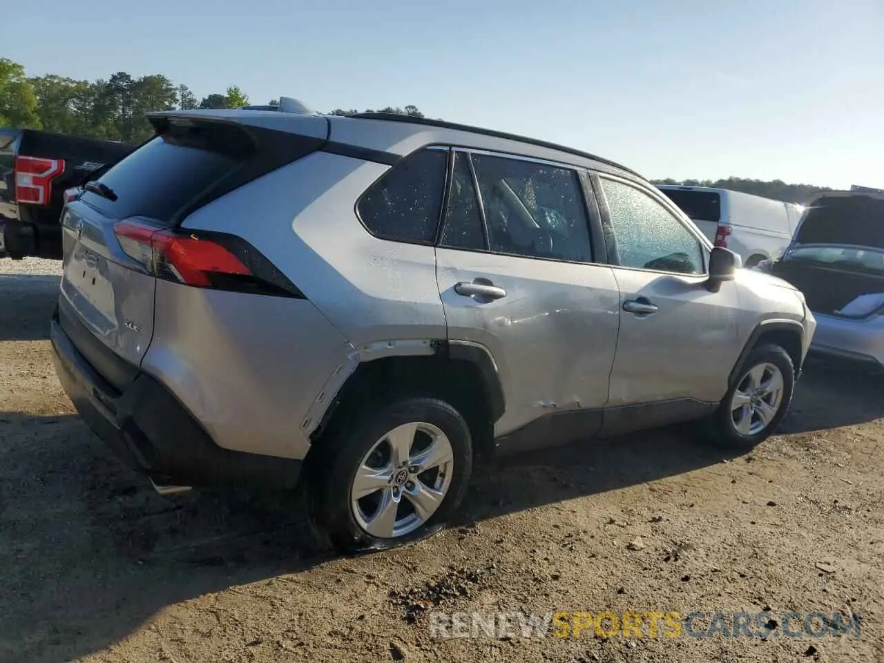 3 Photograph of a damaged car 2T3W1RFV6MC127420 TOYOTA RAV4 2021