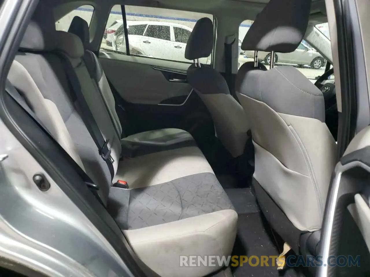 12 Фотография поврежденного автомобиля 2T3W1RFV6MC130978 TOYOTA RAV4 2021