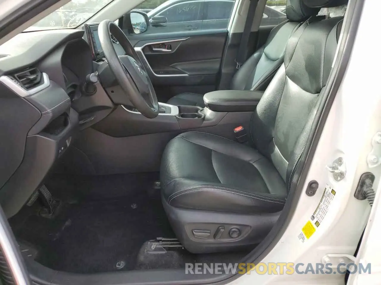 7 Фотография поврежденного автомобиля 2T3W1RFV6MC149272 TOYOTA RAV4 2021