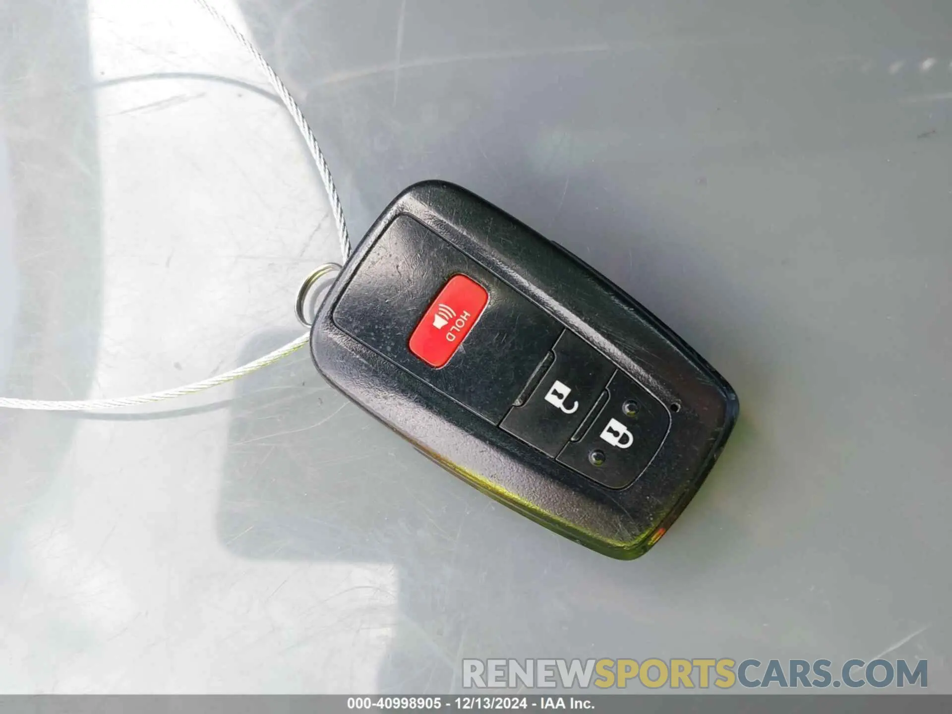 11 Photograph of a damaged car 2T3W1RFV6MC156058 TOYOTA RAV4 2021