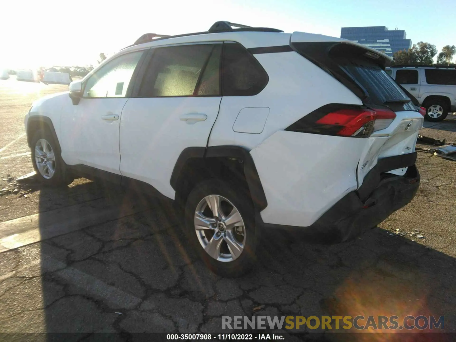 3 Photograph of a damaged car 2T3W1RFV6MC157484 TOYOTA RAV4 2021