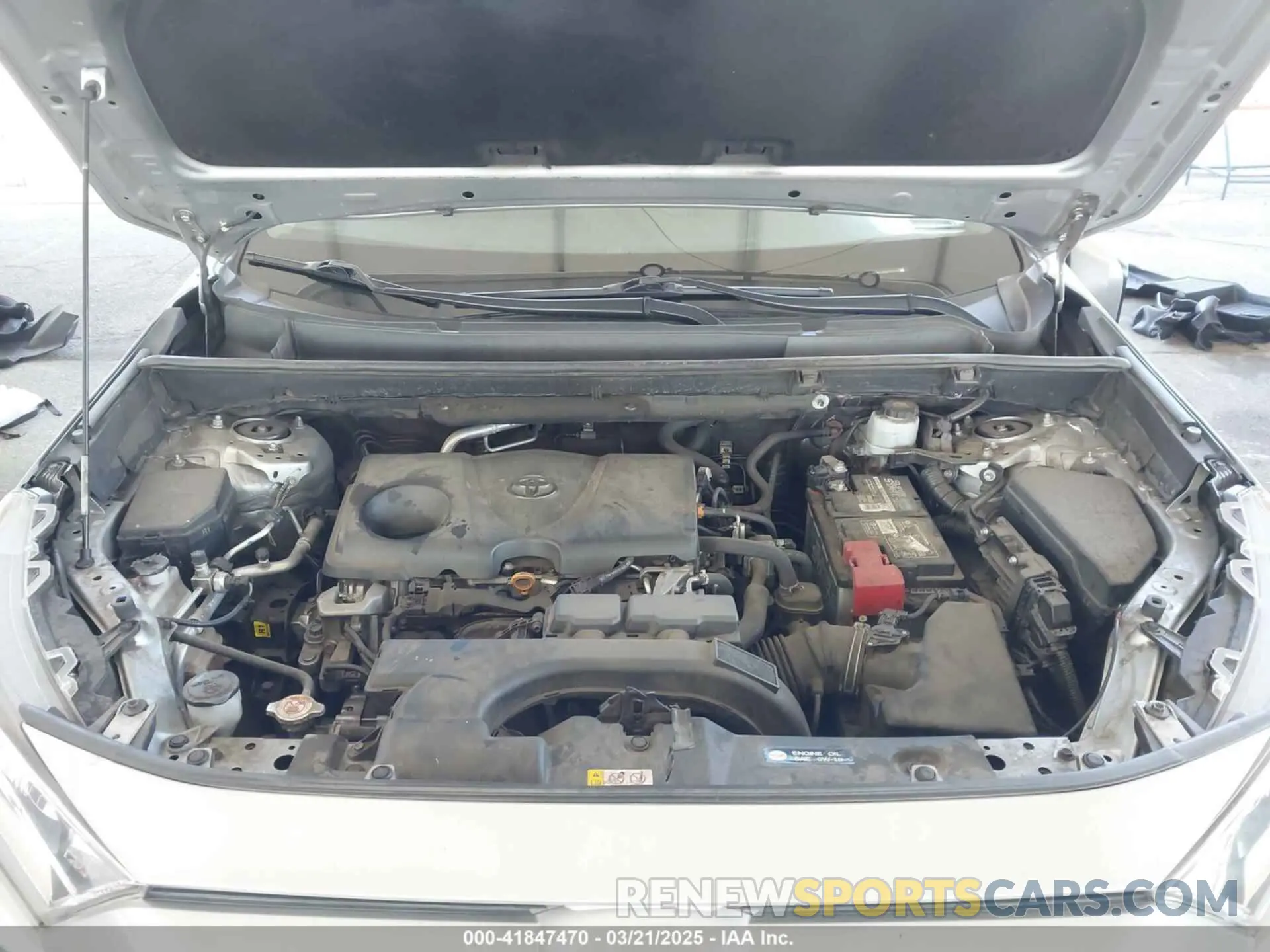 10 Photograph of a damaged car 2T3W1RFV6MW112236 TOYOTA RAV4 2021