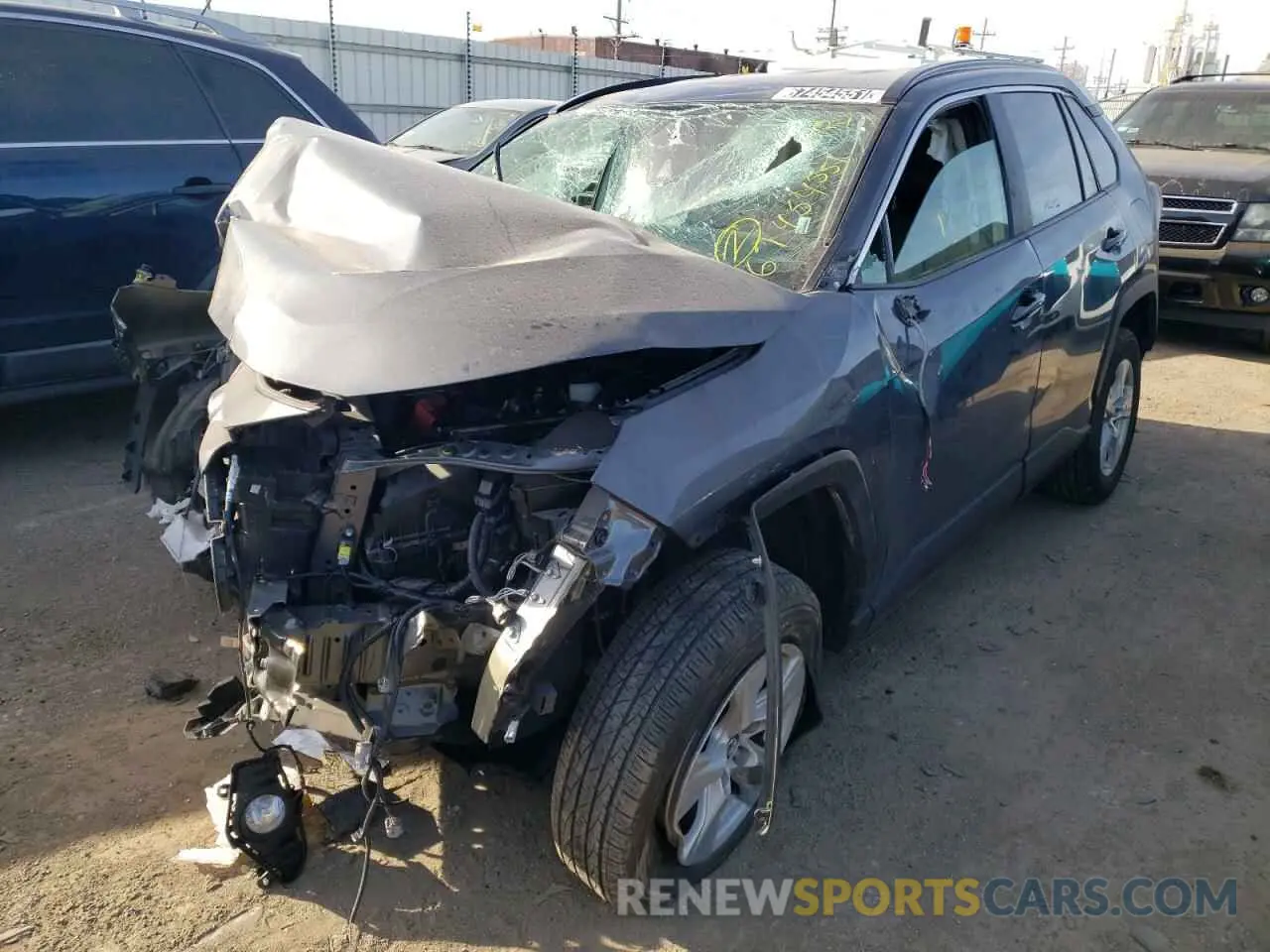 2 Photograph of a damaged car 2T3W1RFV6MW112625 TOYOTA RAV4 2021