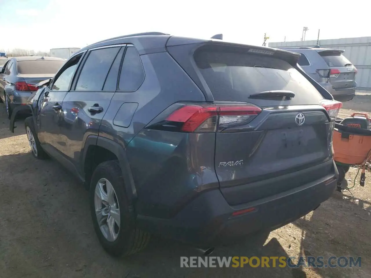3 Photograph of a damaged car 2T3W1RFV6MW112625 TOYOTA RAV4 2021