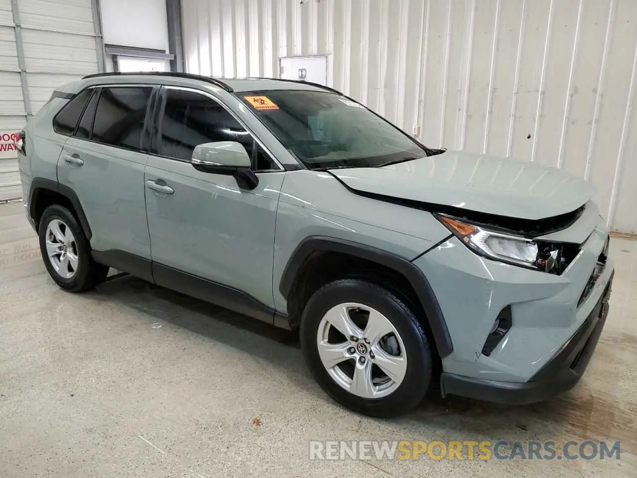 4 Photograph of a damaged car 2T3W1RFV6MW125973 TOYOTA RAV4 2021