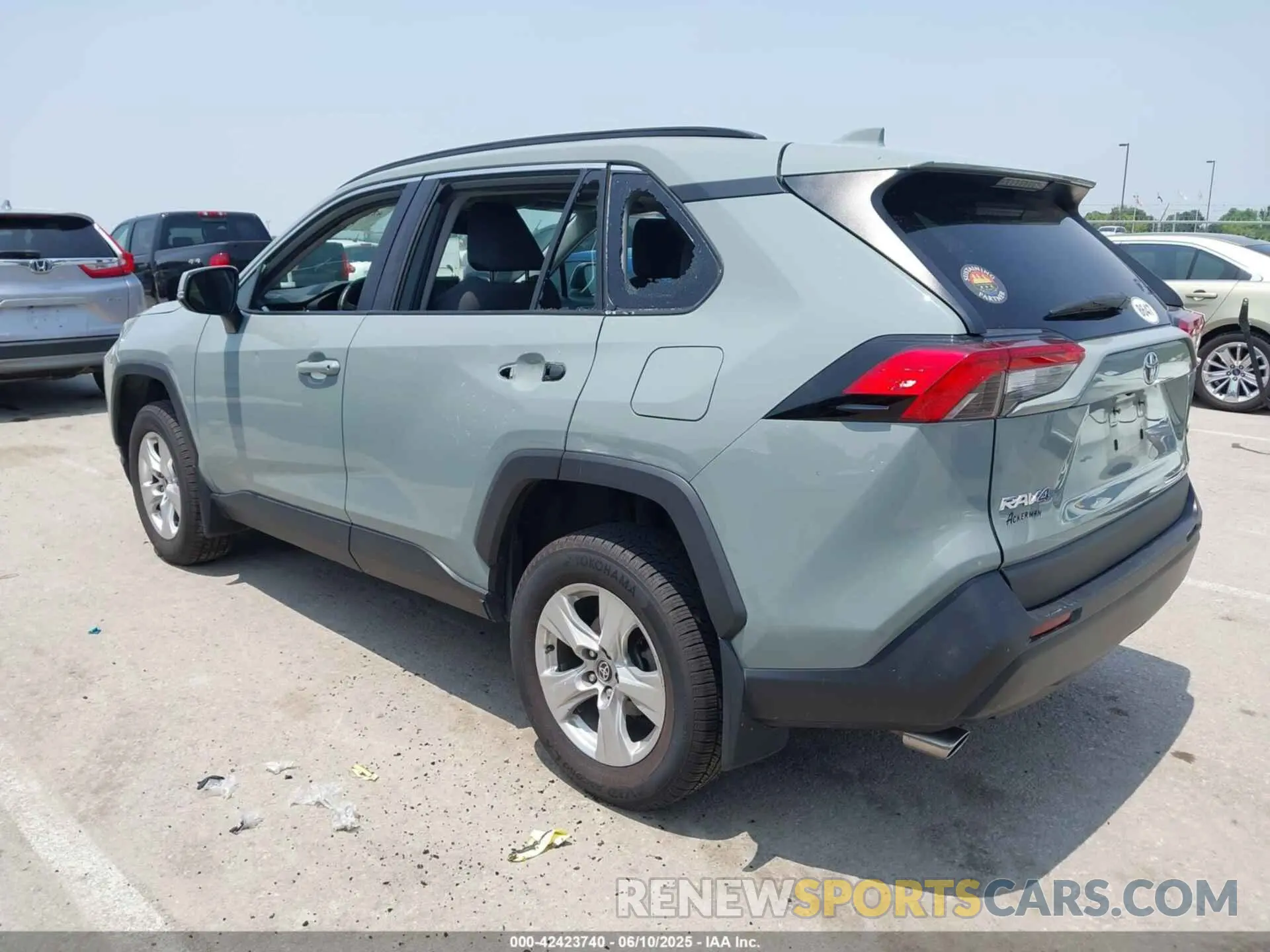 3 Фотография поврежденного автомобиля 2T3W1RFV6MW152395 TOYOTA RAV4 2021