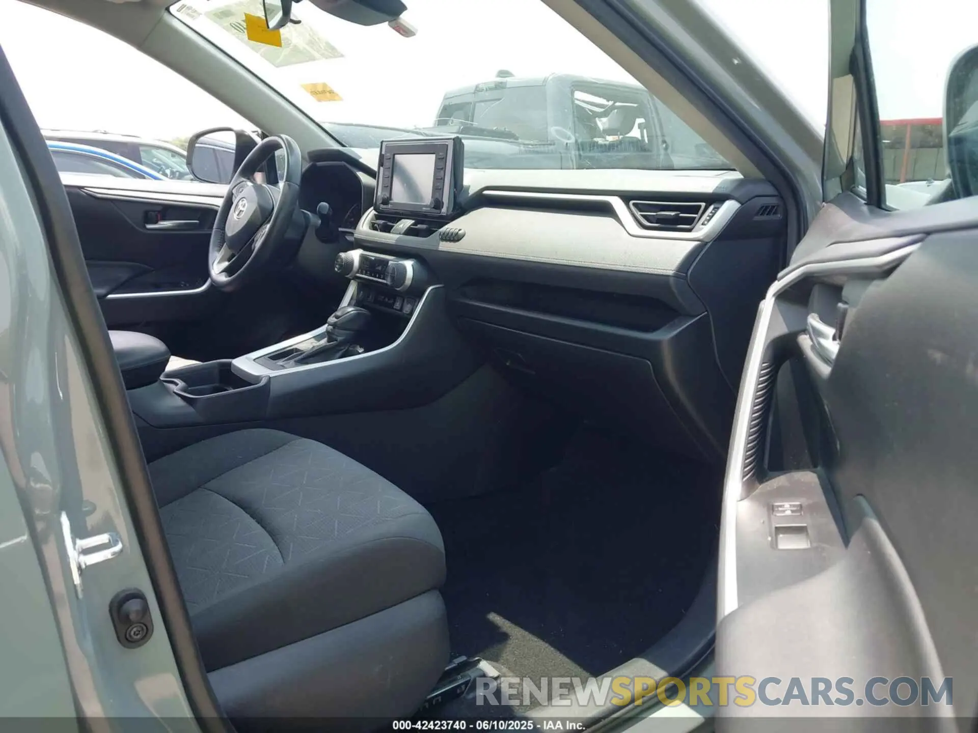 5 Фотография поврежденного автомобиля 2T3W1RFV6MW152395 TOYOTA RAV4 2021