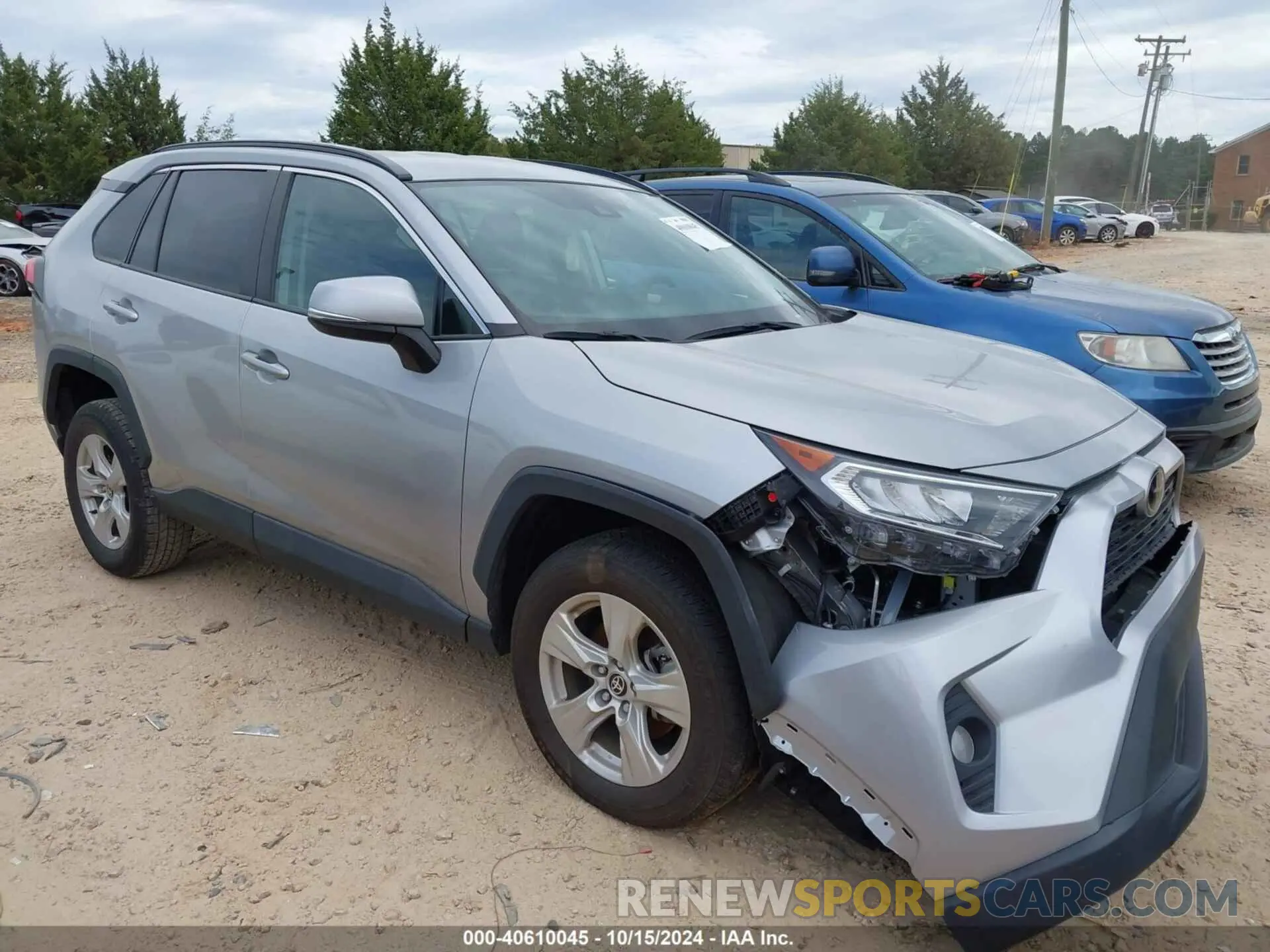 1 Photograph of a damaged car 2T3W1RFV6MW162280 TOYOTA RAV4 2021