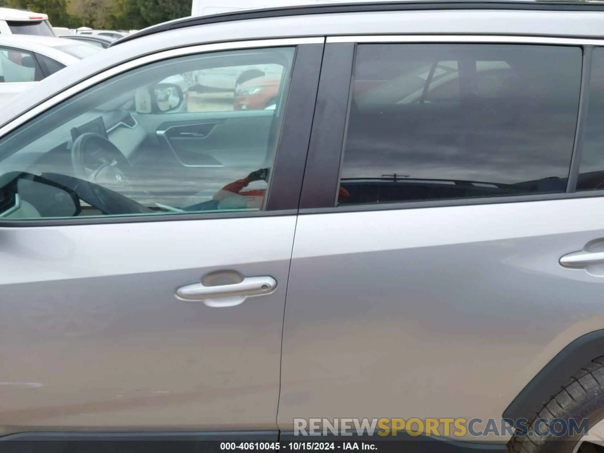 13 Photograph of a damaged car 2T3W1RFV6MW162280 TOYOTA RAV4 2021
