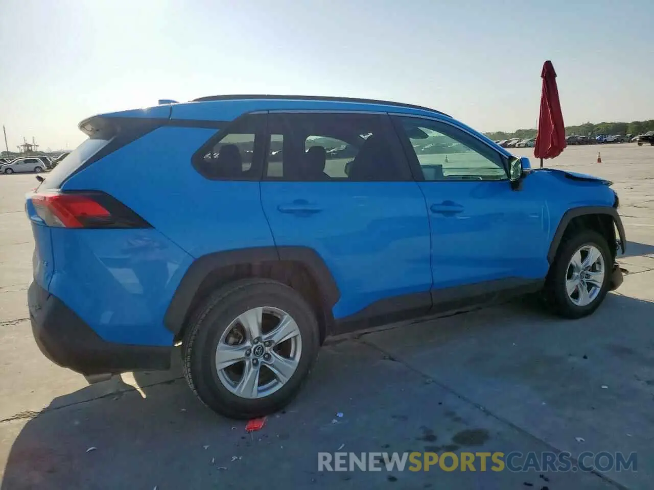 3 Фотография поврежденного автомобиля 2T3W1RFV7MC090071 TOYOTA RAV4 2021