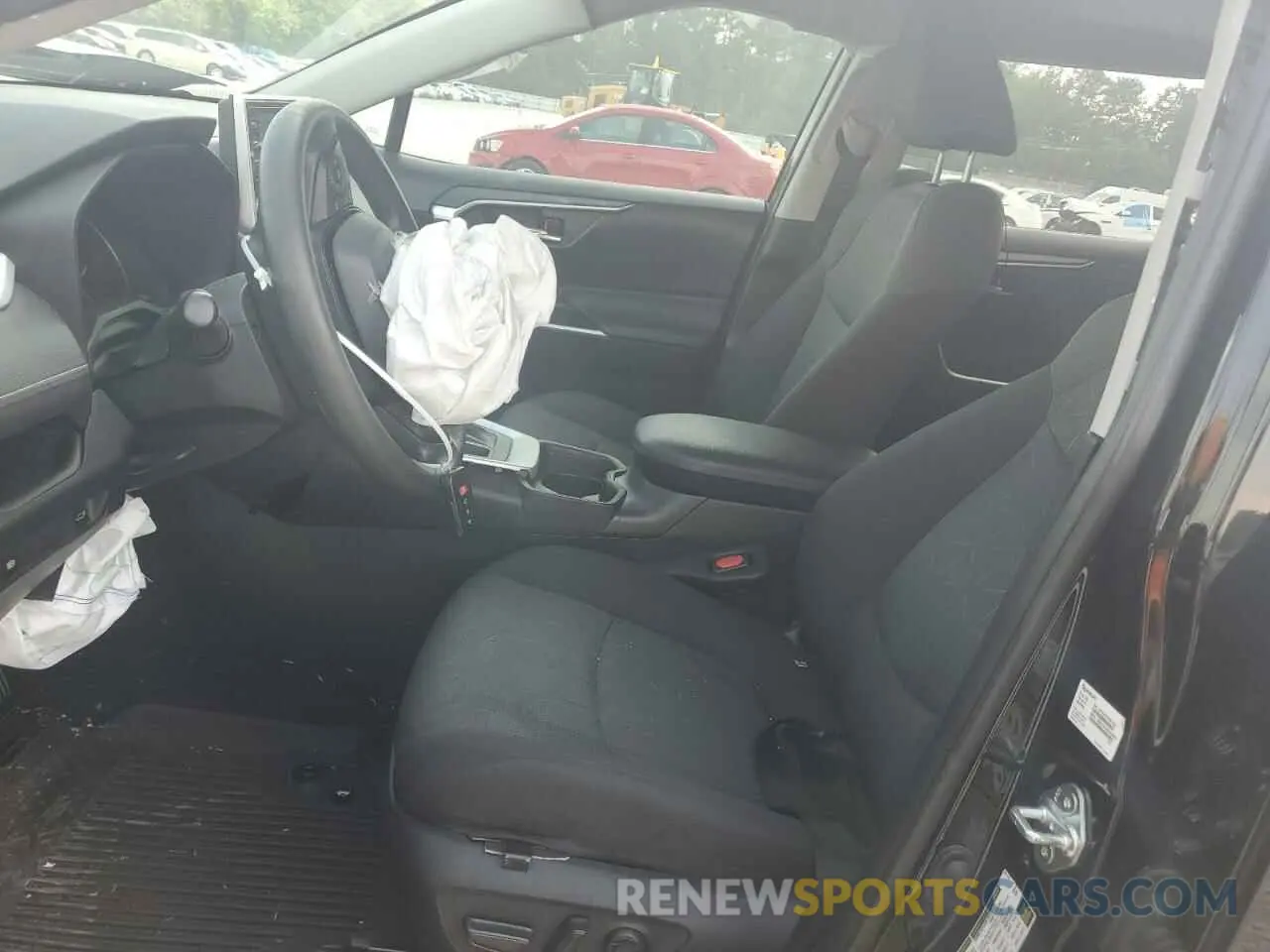 7 Photograph of a damaged car 2T3W1RFV7MC158398 TOYOTA RAV4 2021