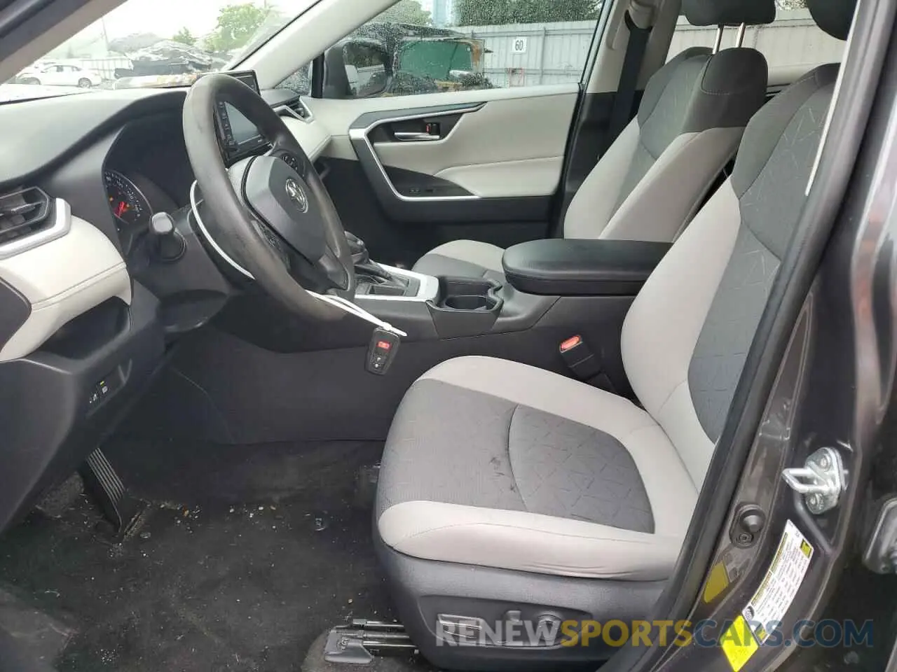 7 Фотография поврежденного автомобиля 2T3W1RFV7MC166923 TOYOTA RAV4 2021