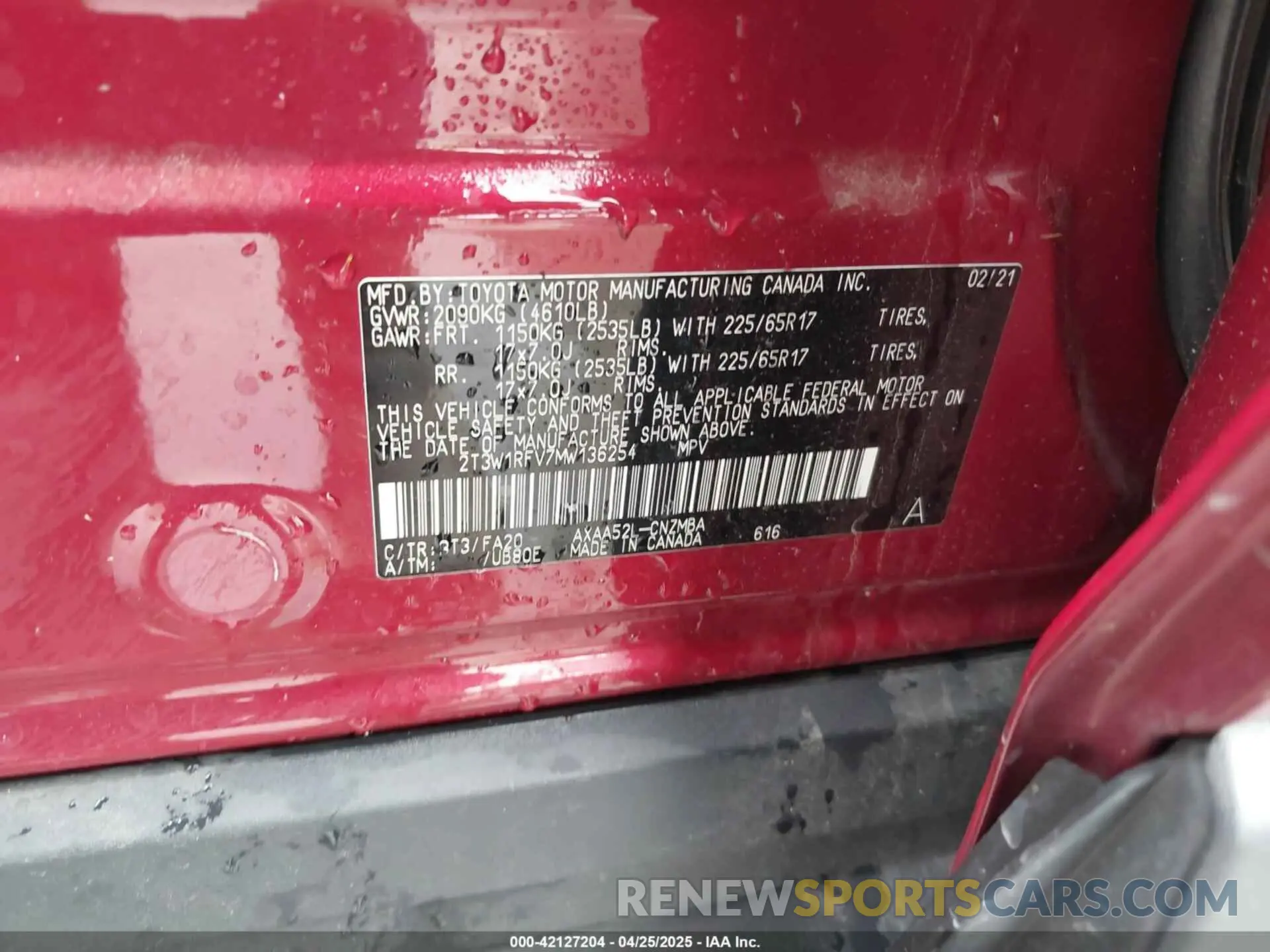 9 Photograph of a damaged car 2T3W1RFV7MW136254 TOYOTA RAV4 2021
