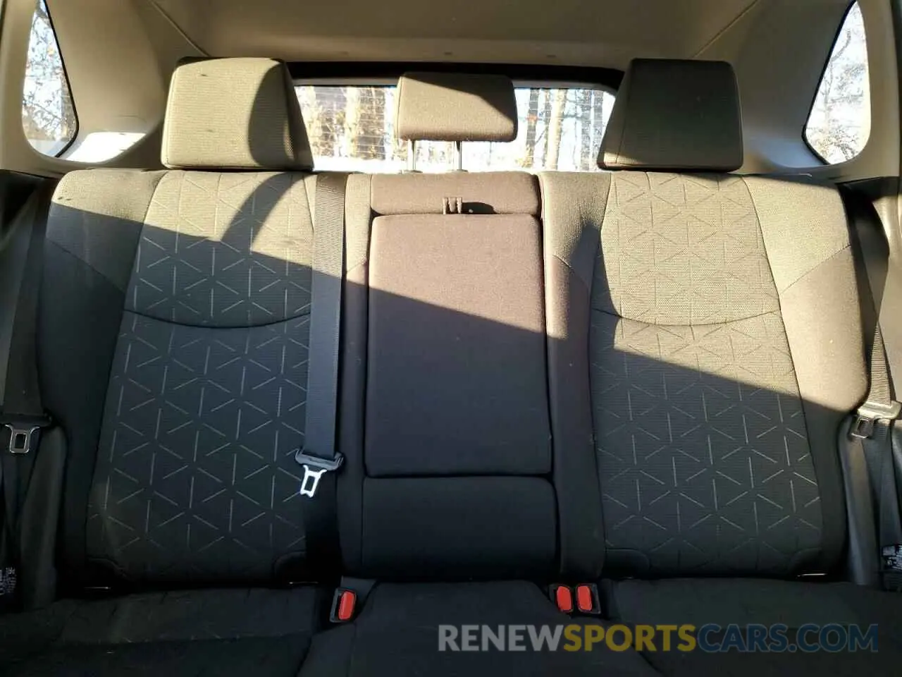 10 Фотография поврежденного автомобиля 2T3W1RFV7MW180089 TOYOTA RAV4 2021
