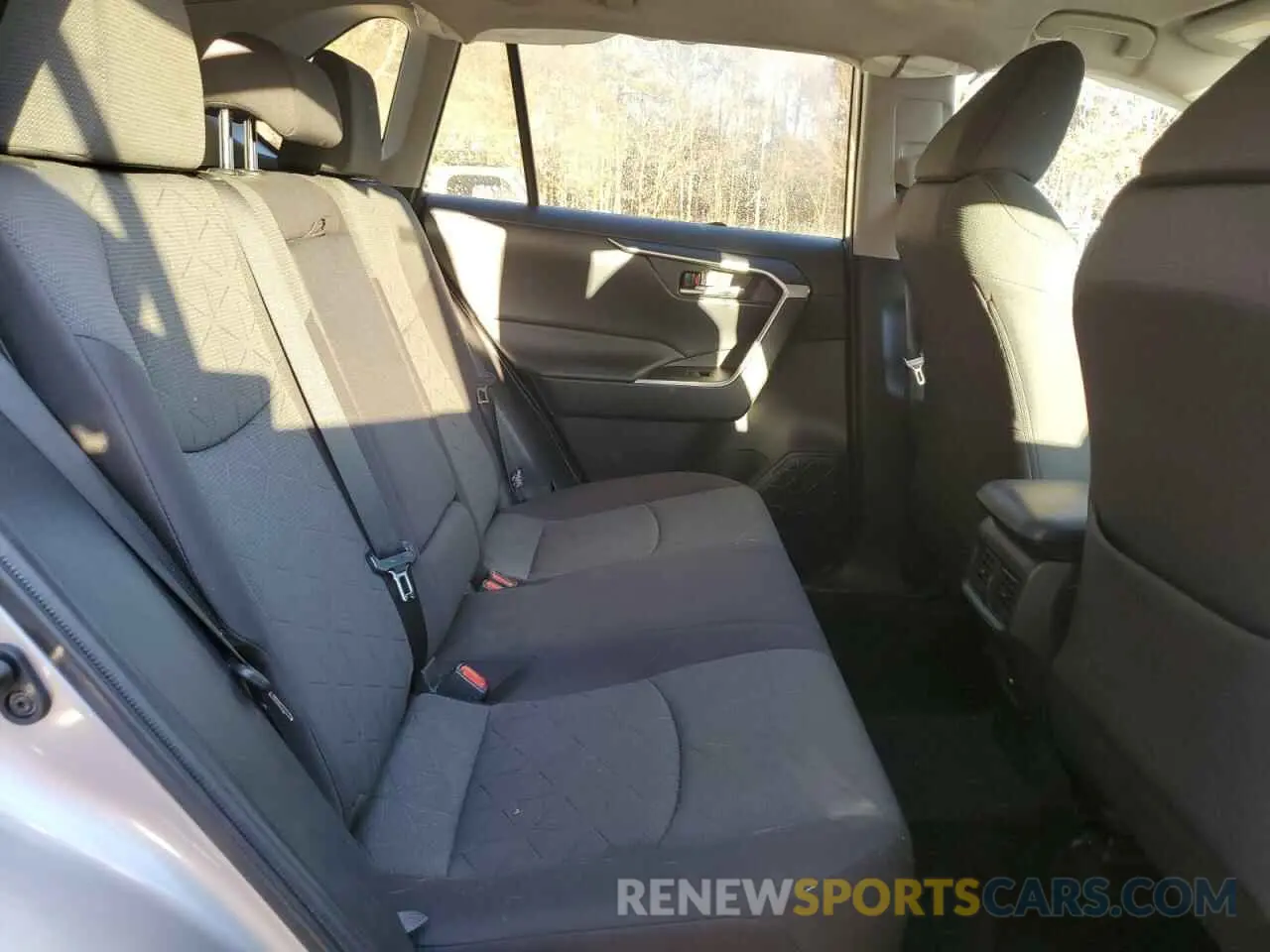 11 Фотография поврежденного автомобиля 2T3W1RFV7MW180089 TOYOTA RAV4 2021
