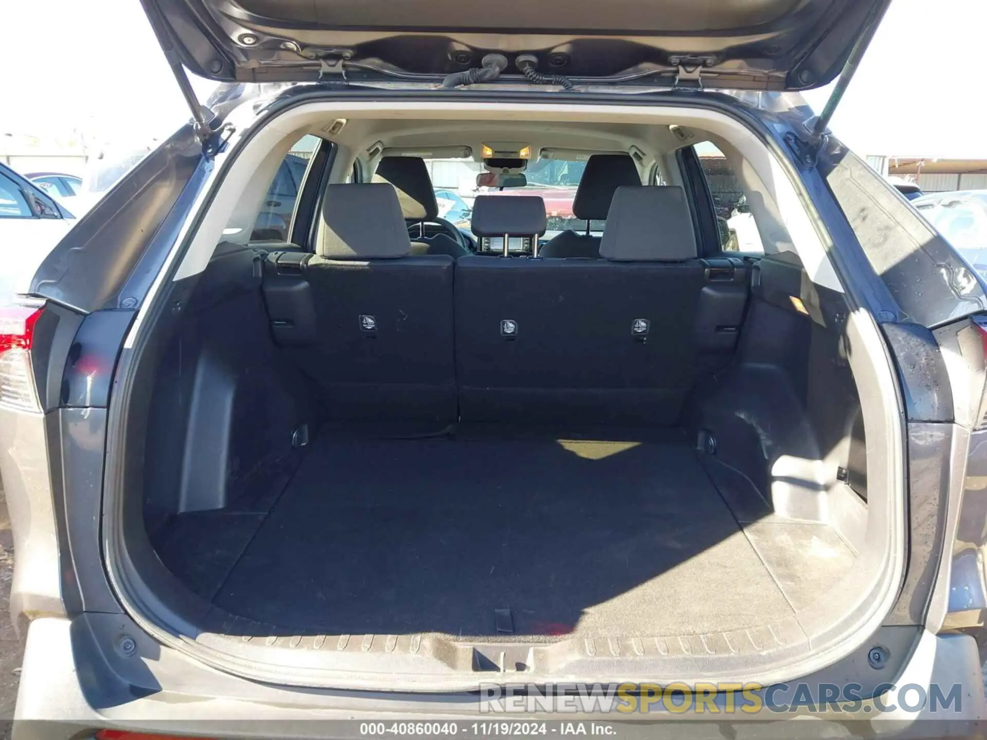 8 Фотография поврежденного автомобиля 2T3W1RFV8MW126686 TOYOTA RAV4 2021