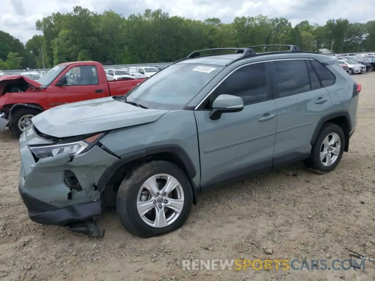 1 Photograph of a damaged car 2T3W1RFV8MW169215 TOYOTA RAV4 2021
