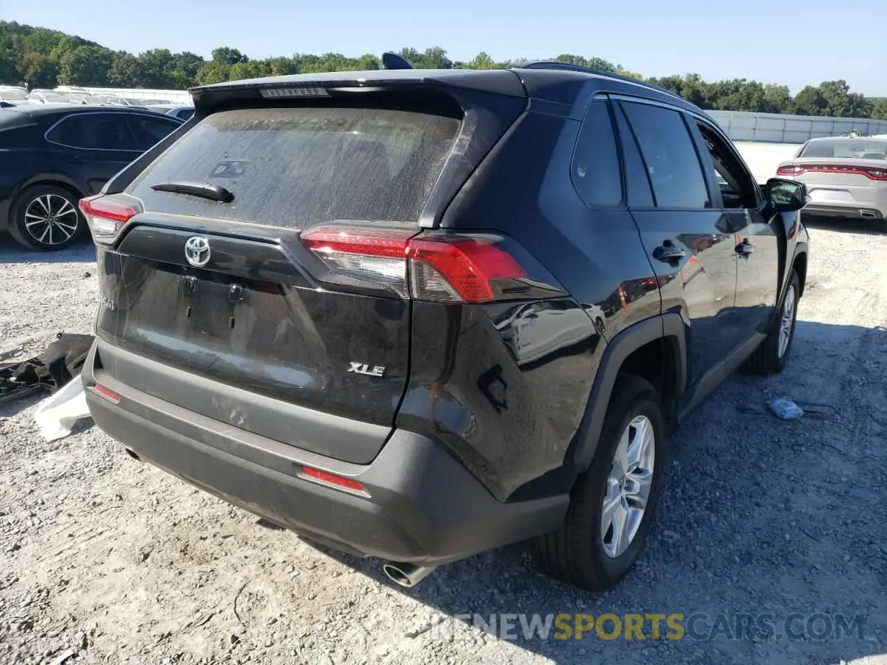 4 Фотография поврежденного автомобиля 2T3W1RFV8MW174088 TOYOTA RAV4 2021