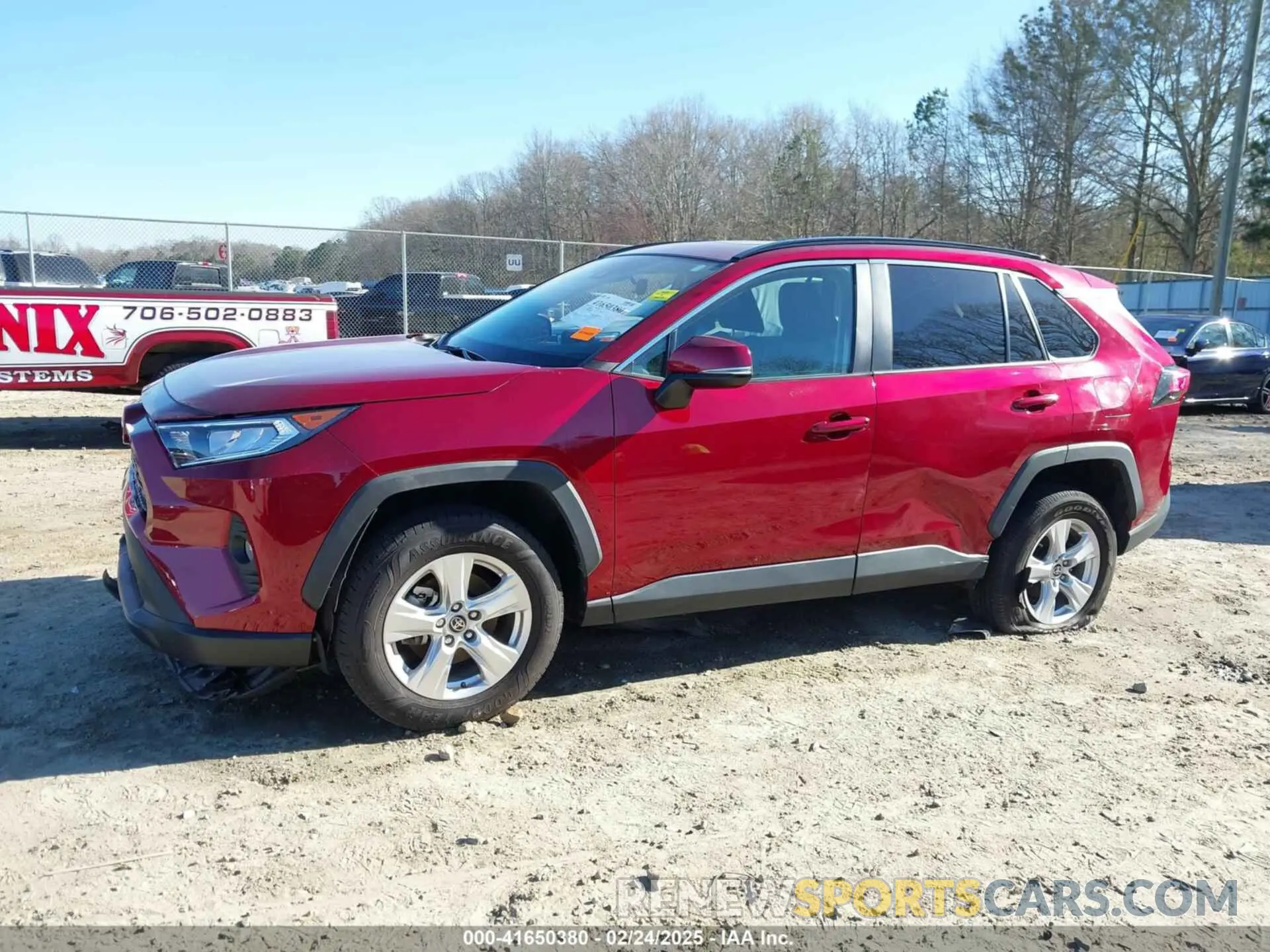 14 Photograph of a damaged car 2T3W1RFV8MW177184 TOYOTA RAV4 2021