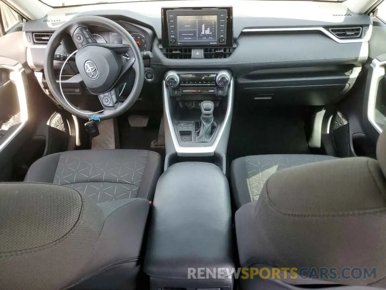 8 Фотография поврежденного автомобиля 2T3W1RFV9MC149489 TOYOTA RAV4 2021