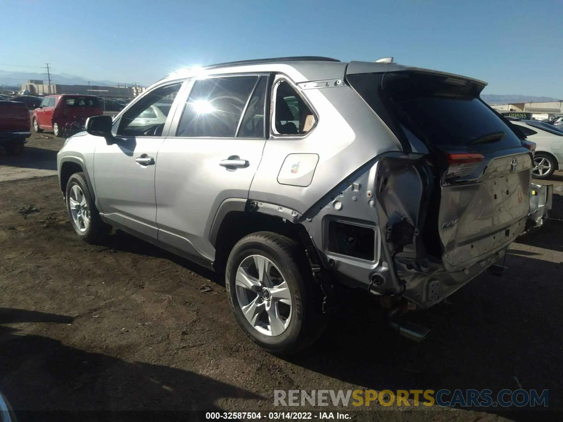 3 Фотография поврежденного автомобиля 2T3W1RFV9MW120668 TOYOTA RAV4 2021