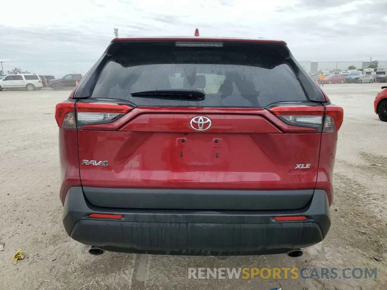 6 Фотография поврежденного автомобиля 2T3W1RFV9MW174052 TOYOTA RAV4 2021