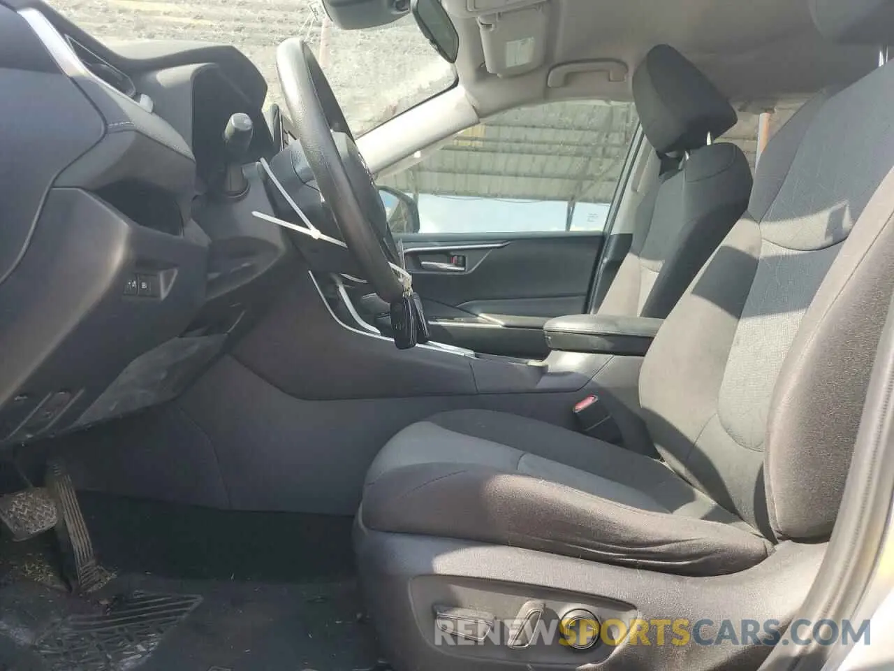 7 Фотография поврежденного автомобиля 2T3W1RFVXMC086872 TOYOTA RAV4 2021