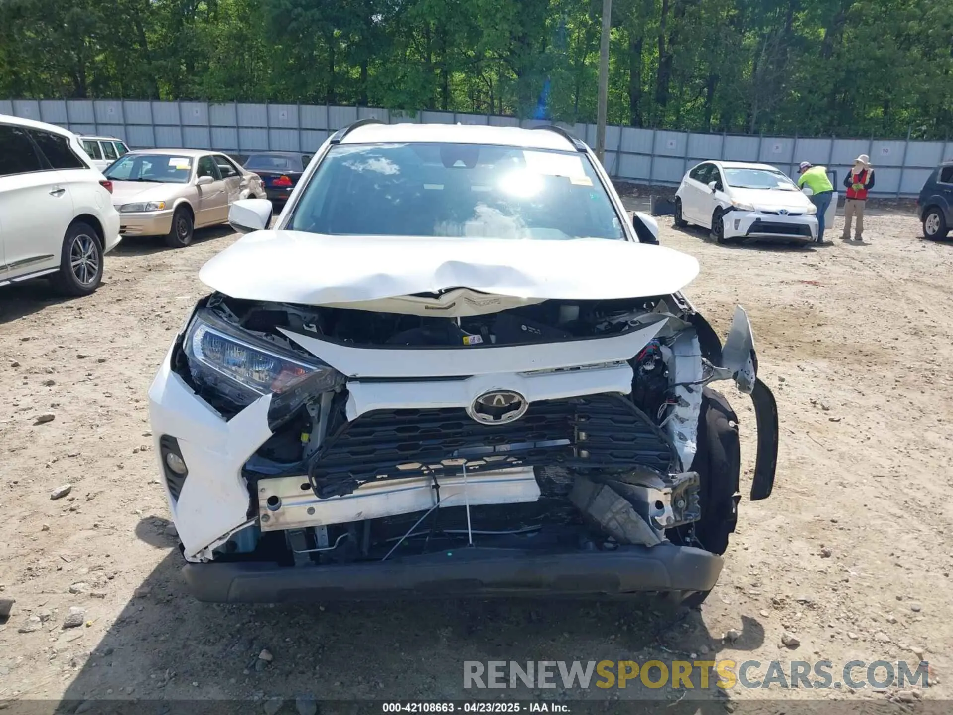 11 Photograph of a damaged car 2T3W1RFVXMC091926 TOYOTA RAV4 2021