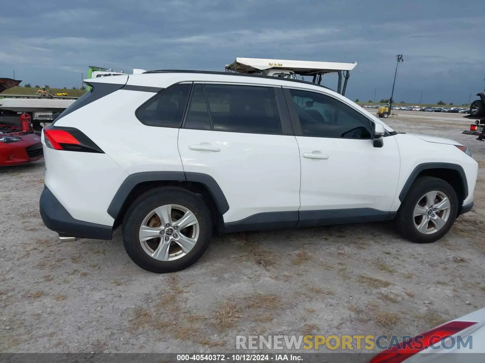 12 Фотография поврежденного автомобиля 2T3W1RFVXMC133737 TOYOTA RAV4 2021