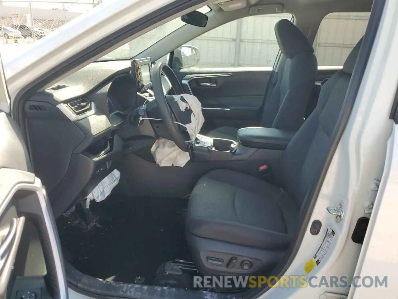7 Photograph of a damaged car 2T3W1RFVXMC145452 TOYOTA RAV4 2021