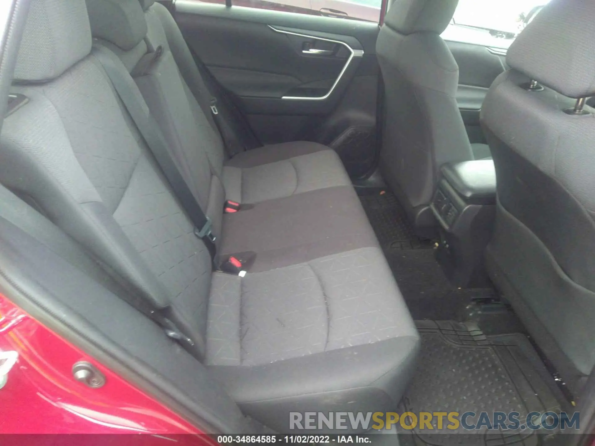 8 Photograph of a damaged car 2T3W1RFVXMW142954 TOYOTA RAV4 2021