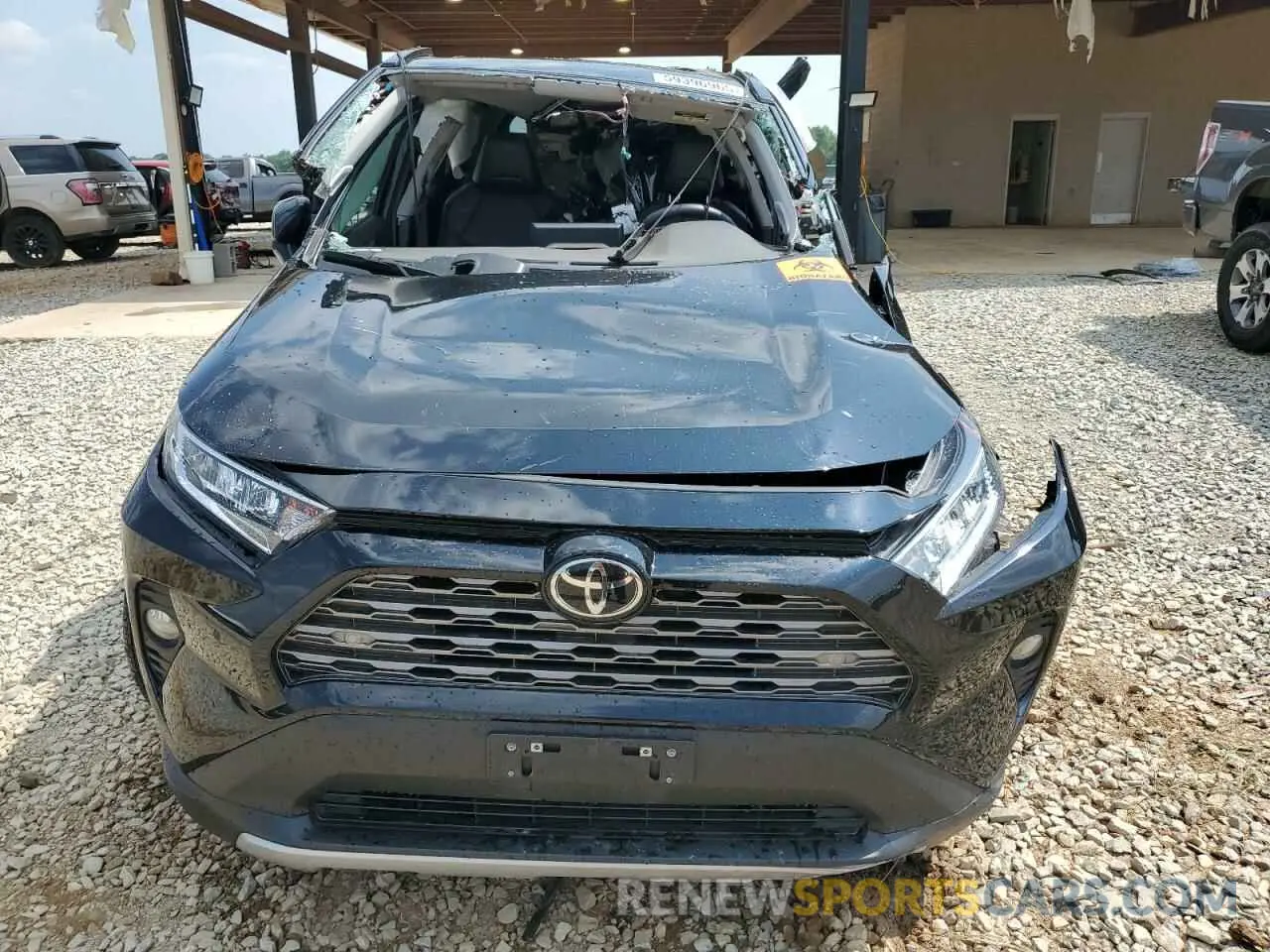 5 Photograph of a damaged car 2T3Y1RFV0MC155111 TOYOTA RAV4 2021