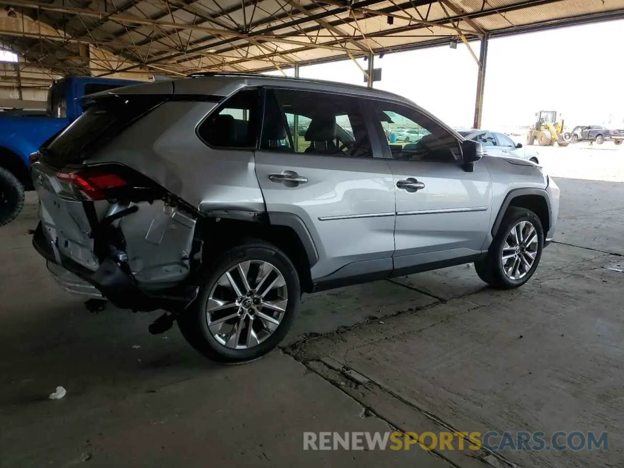 3 Photograph of a damaged car 2T3Y1RFV1MC133408 TOYOTA RAV4 2021