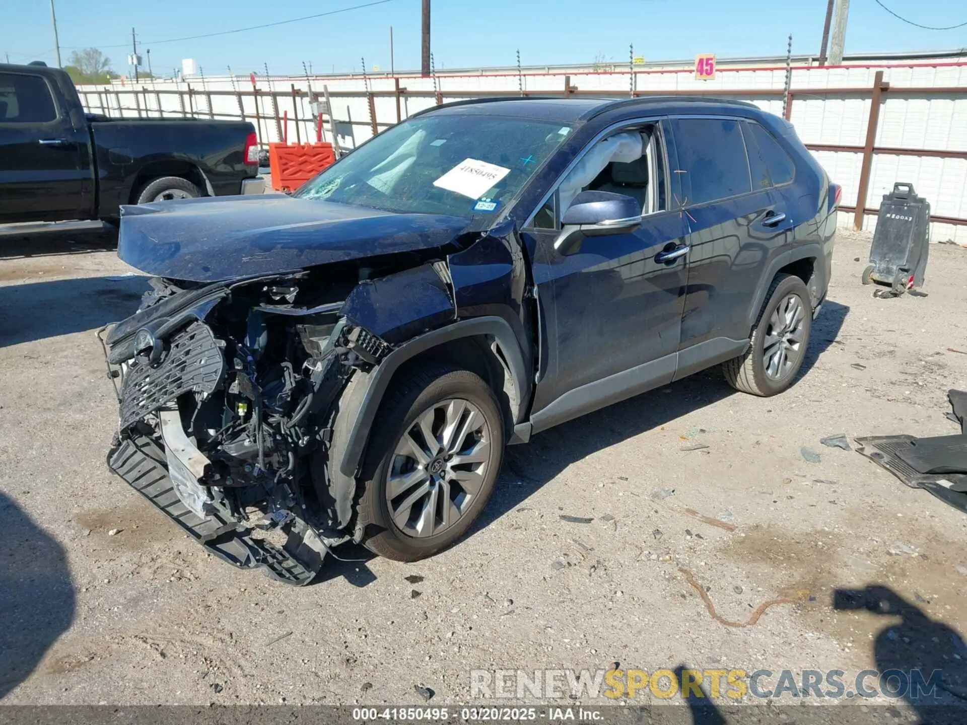 2 Photograph of a damaged car 2T3Y1RFV2MW149034 TOYOTA RAV4 2021