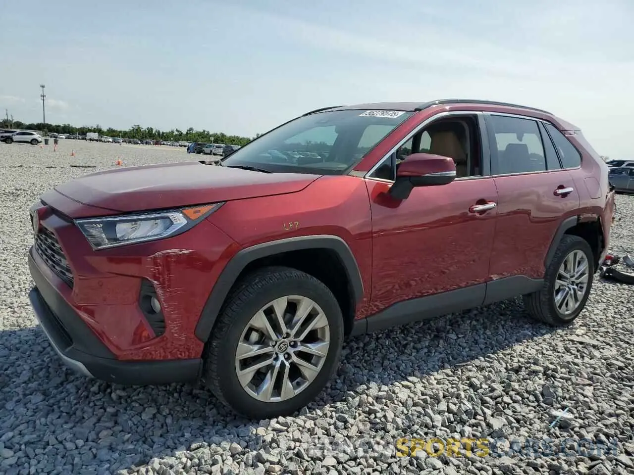 1 Photograph of a damaged car 2T3Y1RFV7MW144508 TOYOTA RAV4 2021