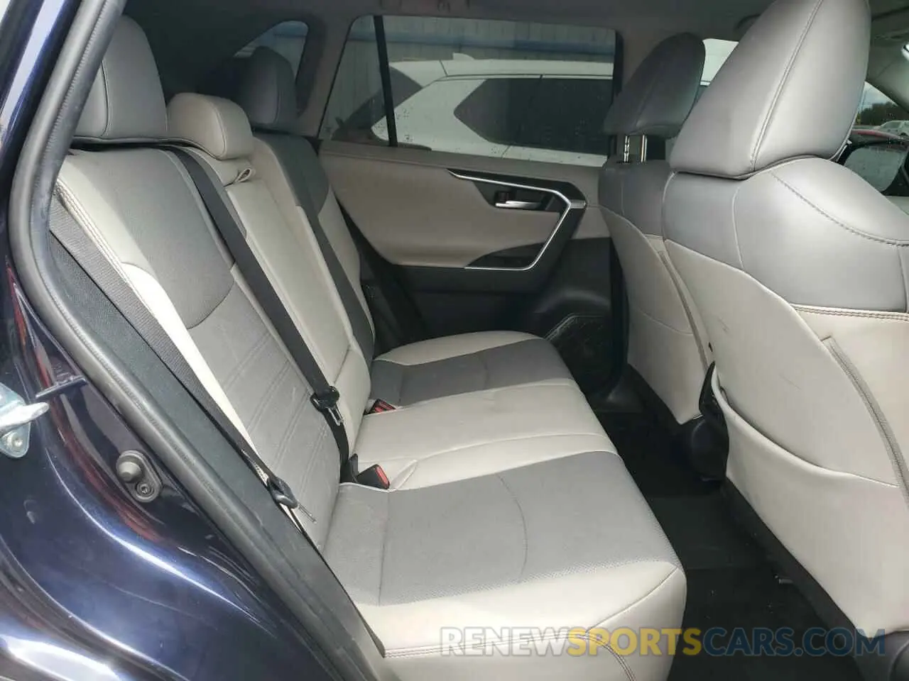 11 Фотография поврежденного автомобиля 2T3Y1RFV8MW170261 TOYOTA RAV4 2021