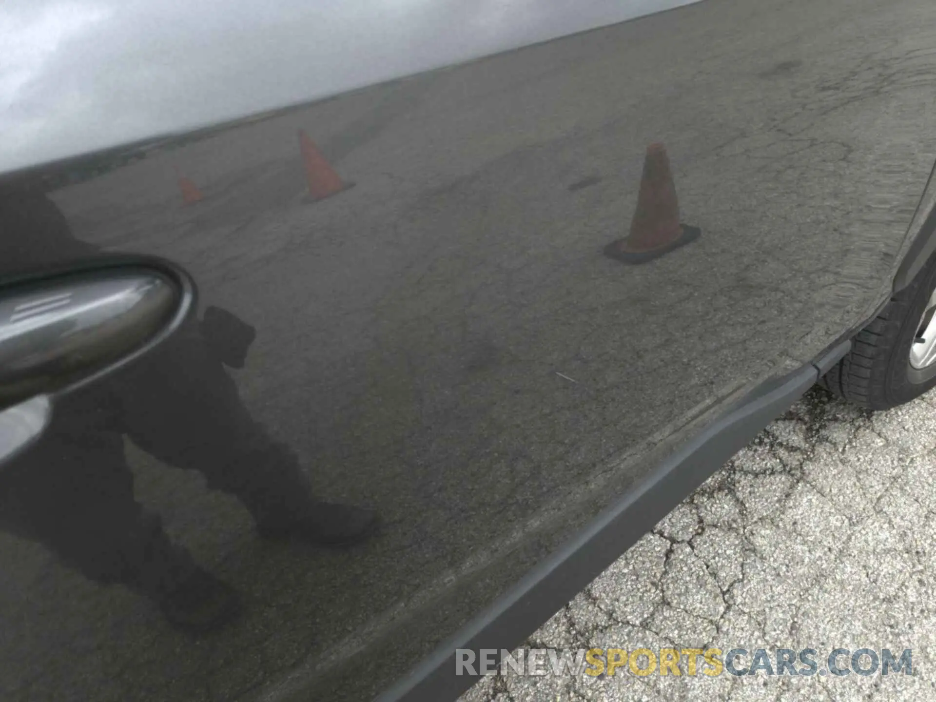 12 Photograph of a damaged car 4T3B6RFV1MU032438 TOYOTA RAV4 2021