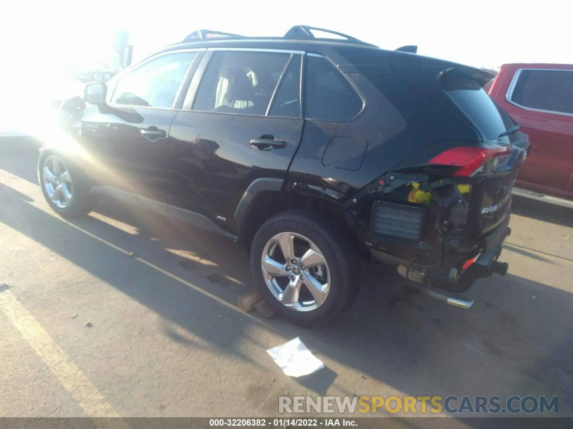 3 Photograph of a damaged car 4T3B6RFV2MU047353 TOYOTA RAV4 2021