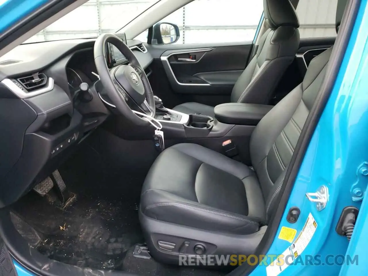 7 Фотография поврежденного автомобиля 4T3B6RFV8MU040942 TOYOTA RAV4 2021