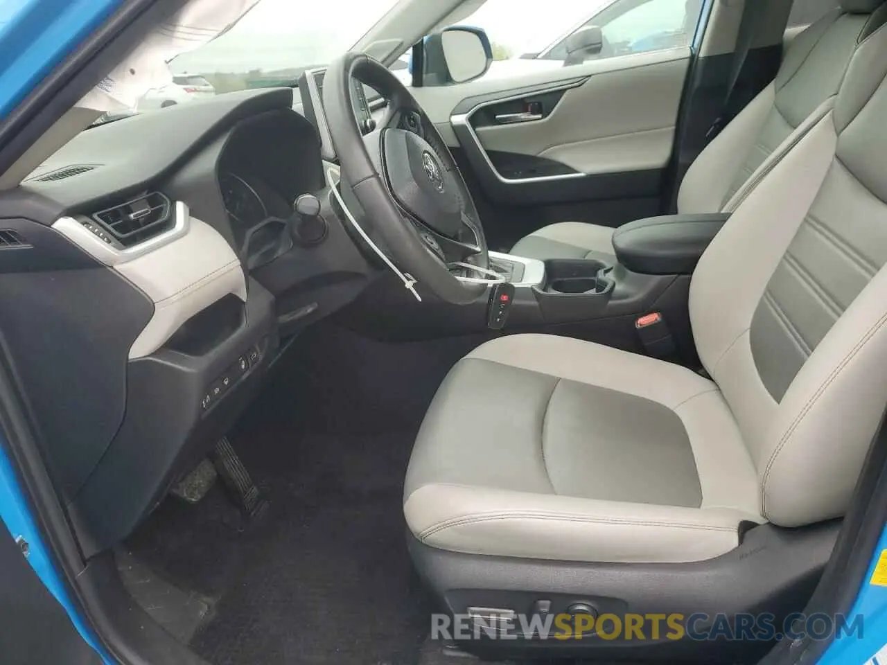 7 Фотография поврежденного автомобиля 4T3B6RFV9MU052971 TOYOTA RAV4 2021