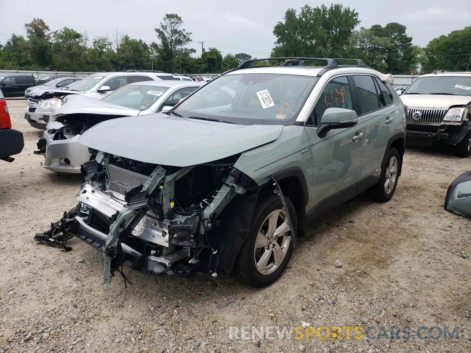2 Photograph of a damaged car 4T3B6RFVXMU018179 TOYOTA RAV4 2021