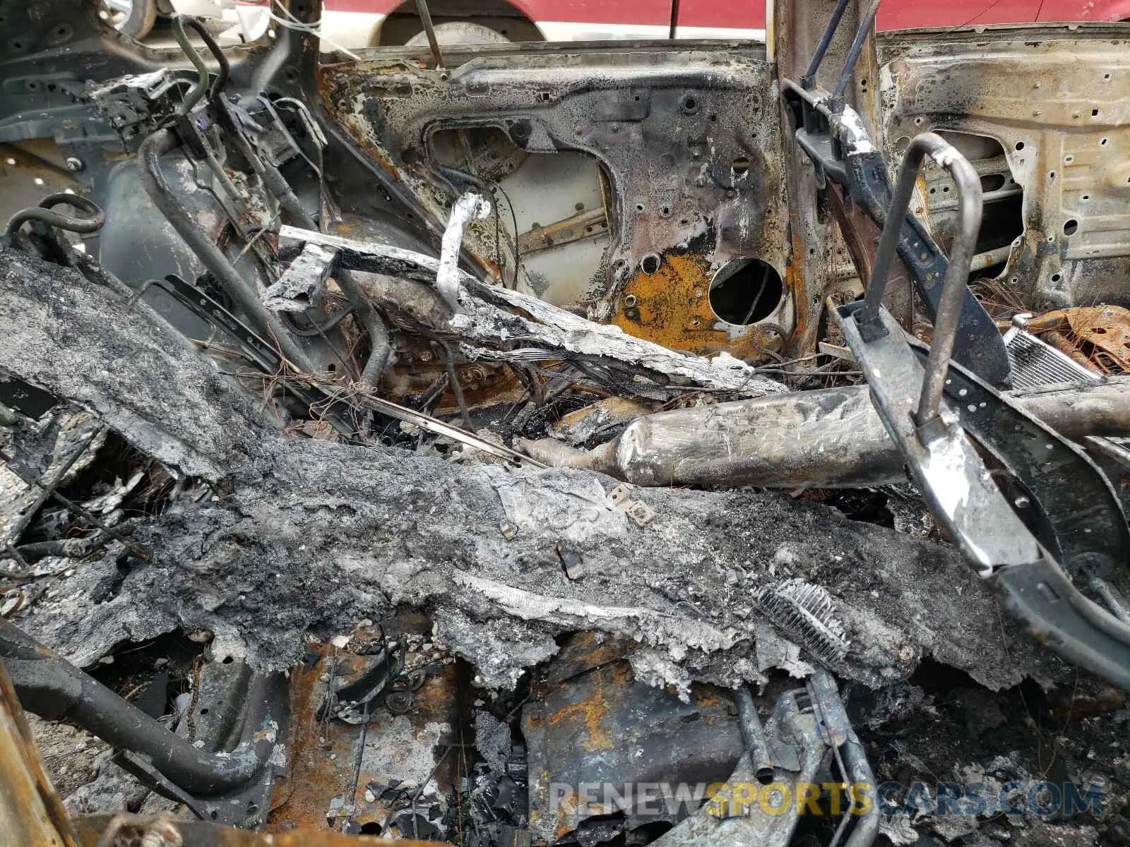 6 Photograph of a damaged car 4T3D6RFV4MU035150 TOYOTA RAV4 2021