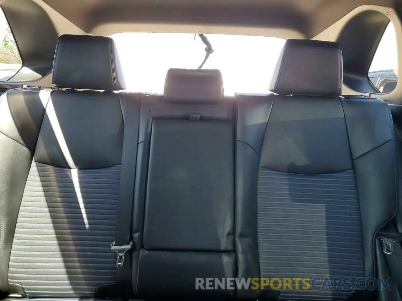 10 Фотография поврежденного автомобиля 4T3E6RFV0MU029754 TOYOTA RAV4 2021