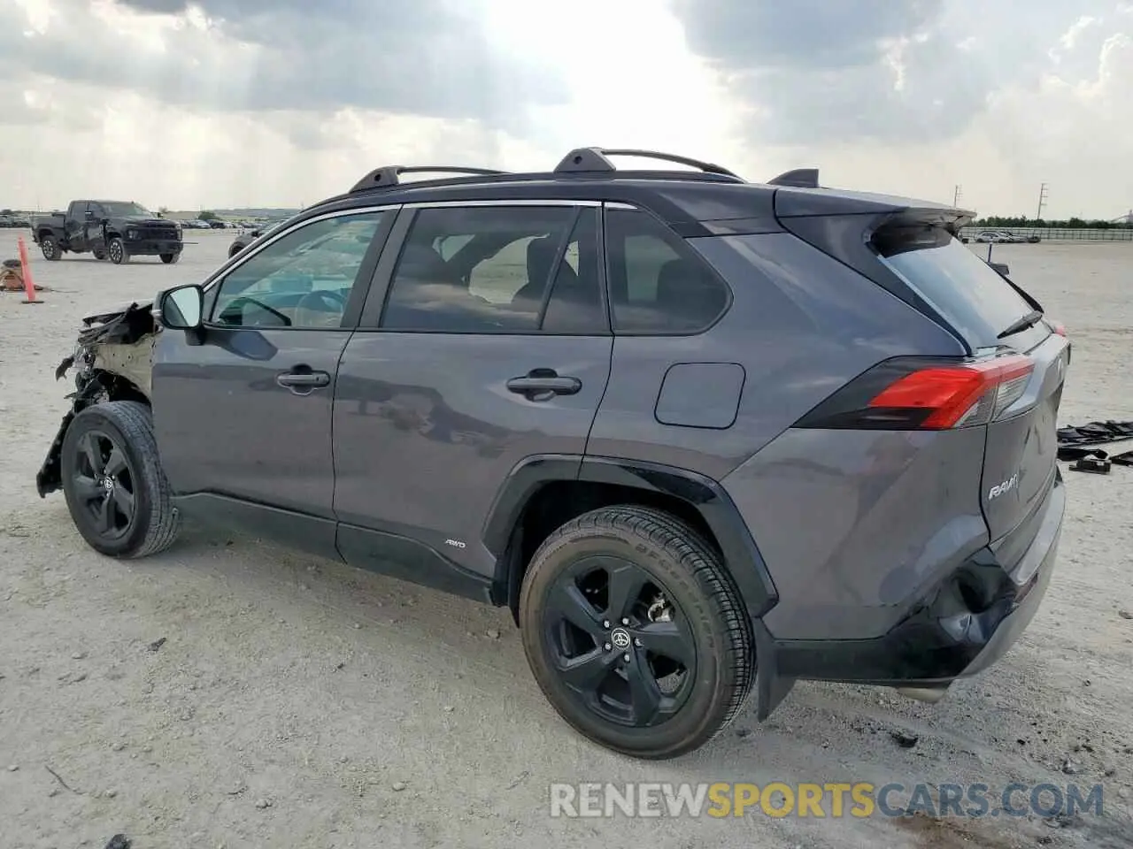 2 Photograph of a damaged car 4T3E6RFV0MU061796 TOYOTA RAV4 2021