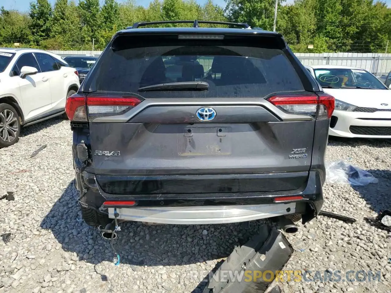 6 Photograph of a damaged car 4T3E6RFV6MU062368 TOYOTA RAV4 2021