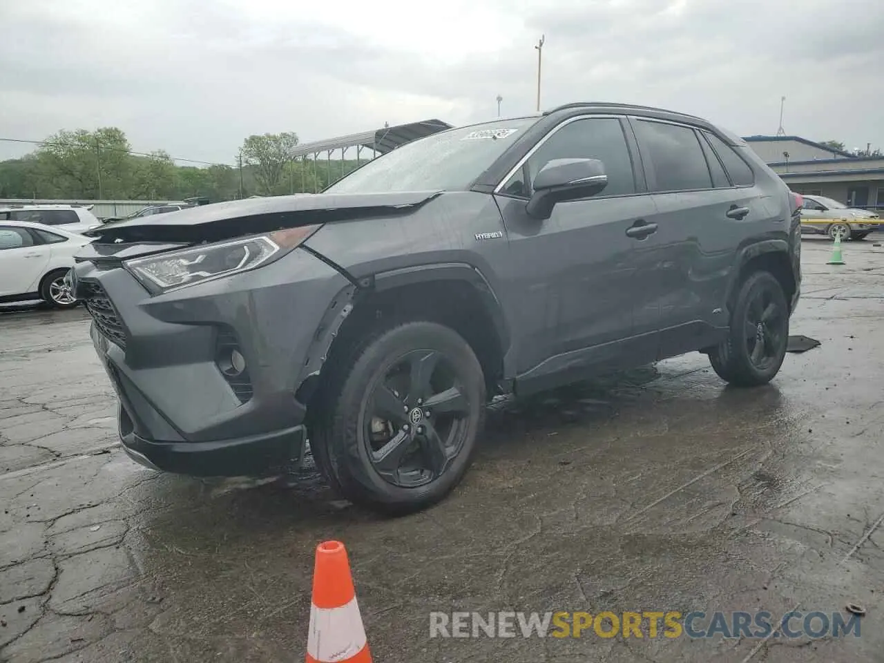 1 Photograph of a damaged car 4T3E6RFVXMU032385 TOYOTA RAV4 2021