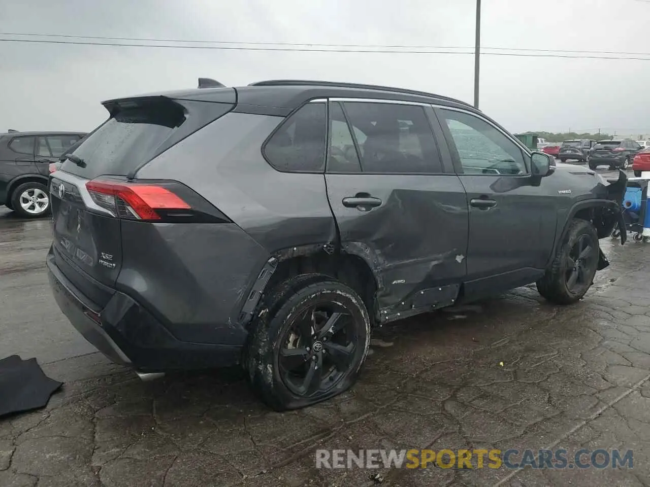 3 Photograph of a damaged car 4T3E6RFVXMU032385 TOYOTA RAV4 2021